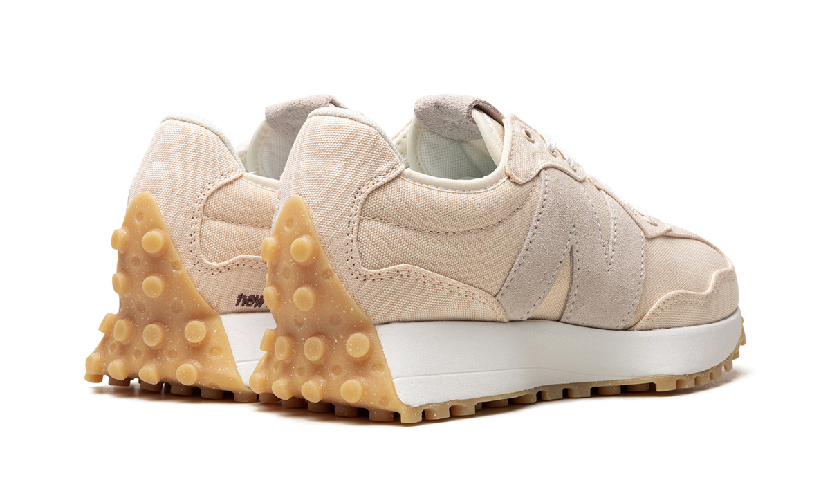 327 WMNS "Macadamia Nut" WS327US