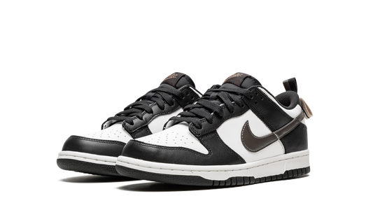 Dunk Low "Black White Metallic" DH9764 001