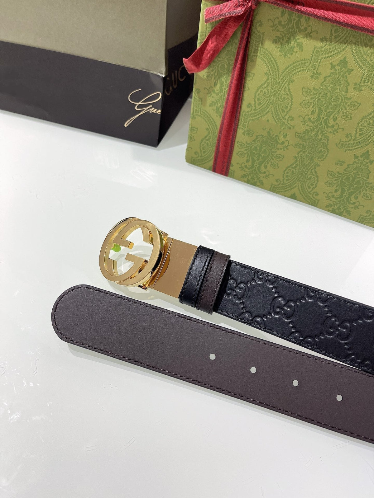 INTERLOCKING G GOLD BUCKLE 37MM BLACK BROWN LEATHER