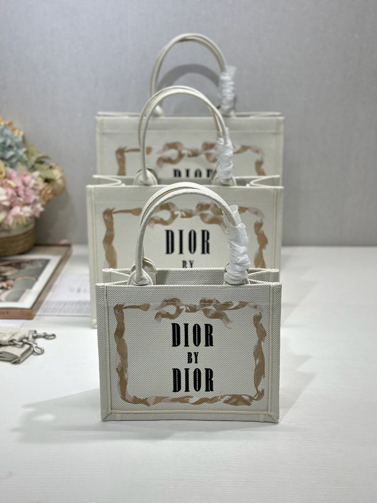 CD Book Tote White in Canvas 288122