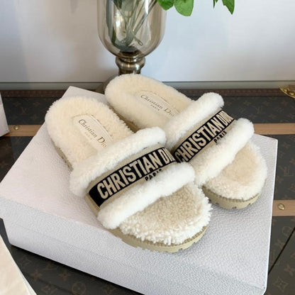 CD Dway Slide Black White Wool Fleece Lining And Canvas Fabric