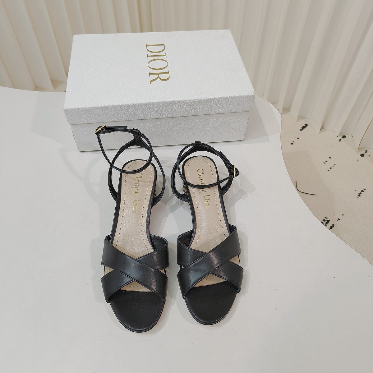 CD 26s Criss-Cross Strap Sandals 4cm Black Leather 927497