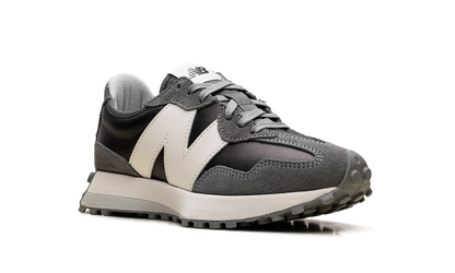 327 WMNS "Black Metallic Castlerock" WS327GLB