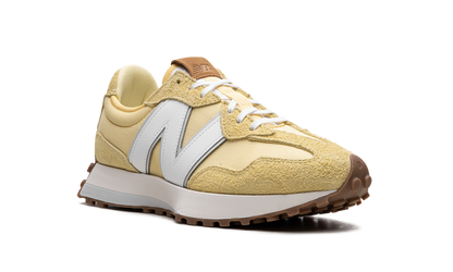 327 WMNS "Canary" WS327CI