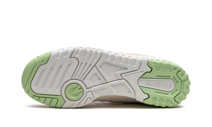 550 WMNS "Turtledove Green Aura" BBW550FB