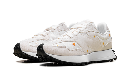 327 WMNS "Sea Salt Floral Embroidery" WS327DCA