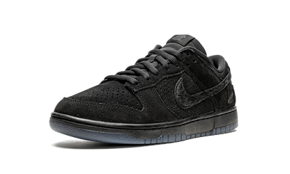 Dunk Low SP "Undefeated - Black" DO9329 001