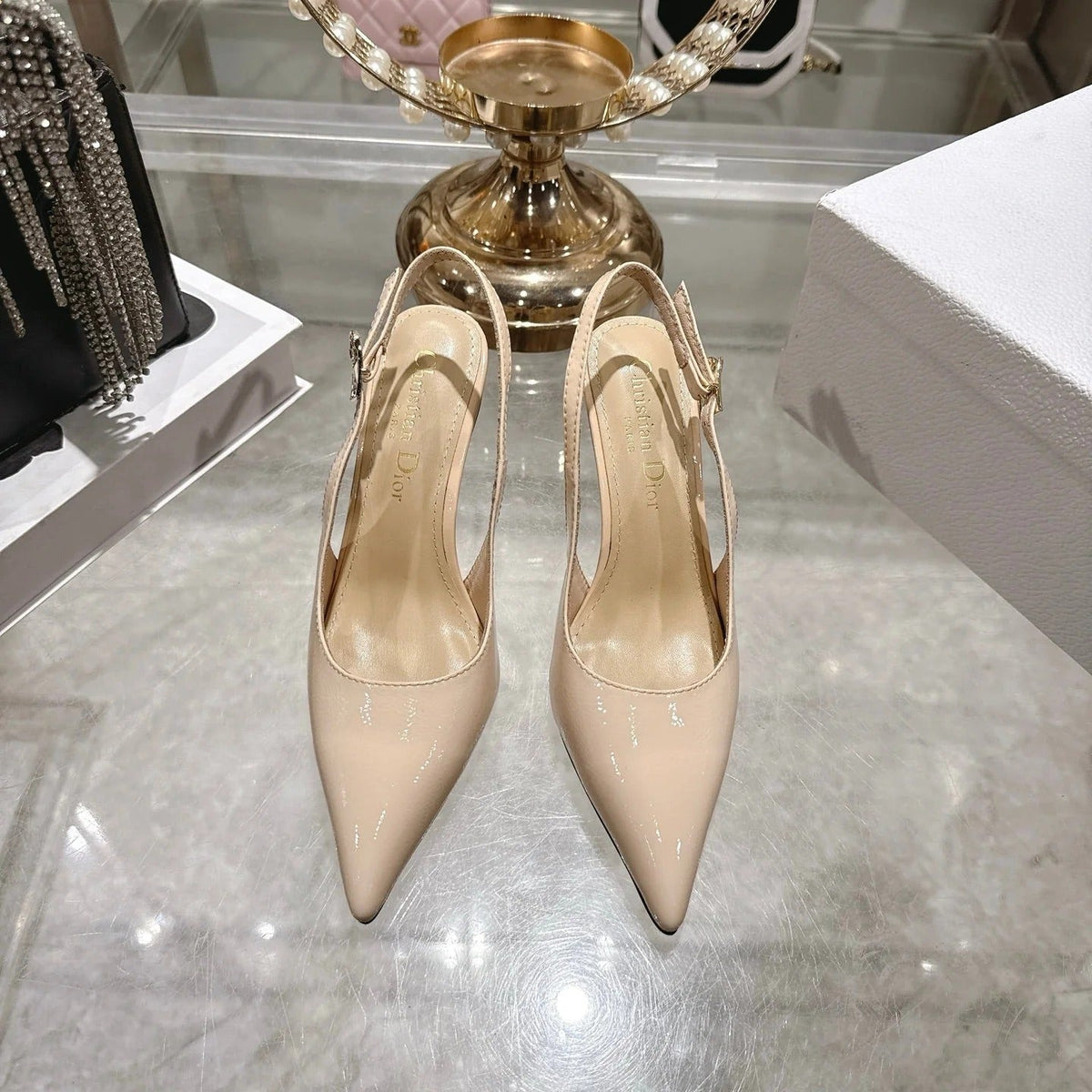 CD 26 Slingback 80 Beige Patent Leather 679852