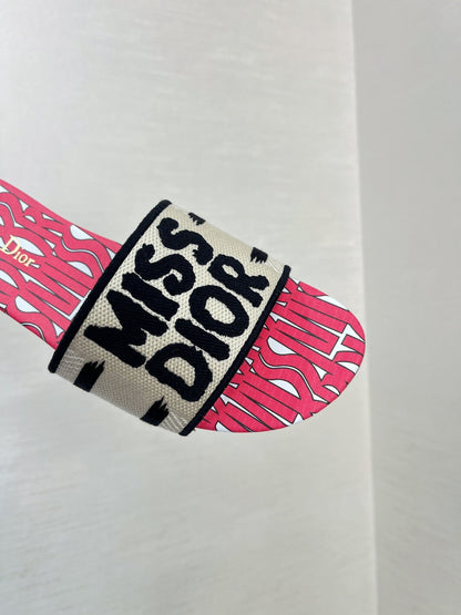 dway slide embroidered cotton red miss cd alllover motif