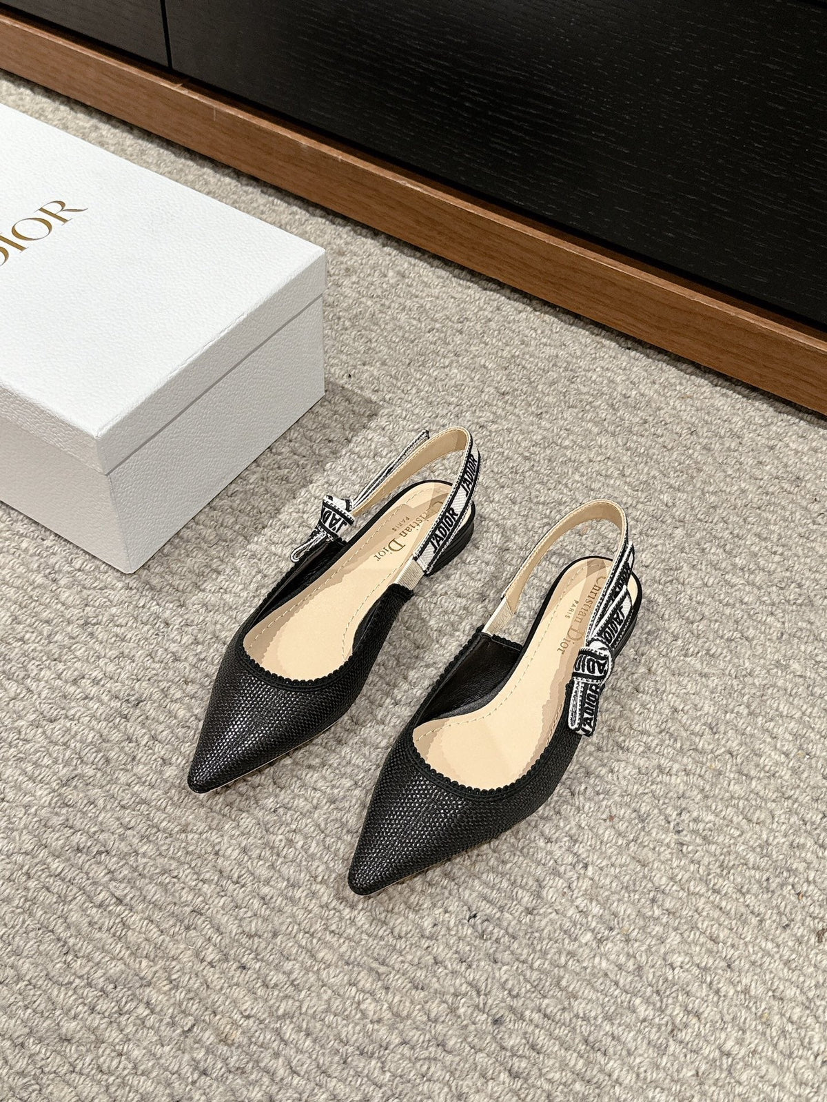 cd slingback flat black raffia lambskin