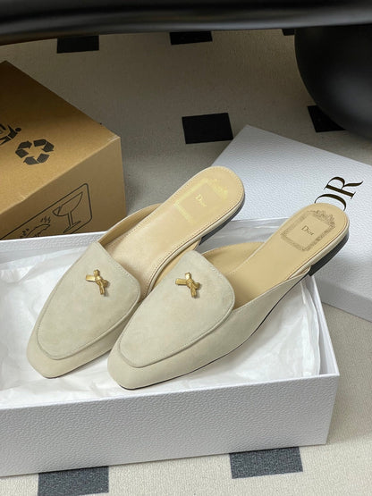 CD 26 Baby Bow Flat Mule Rope Beige Cowhide Sheepskin Suede 632594