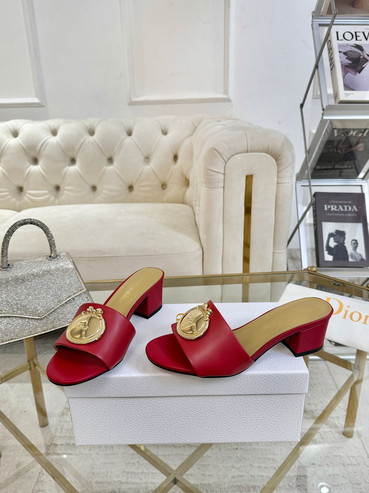CD 26s Médaillon Buckle Slides 5cm Red Lambskin 927387