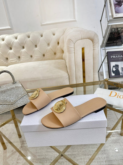 CD 26s Sandals Beige Leather 667115