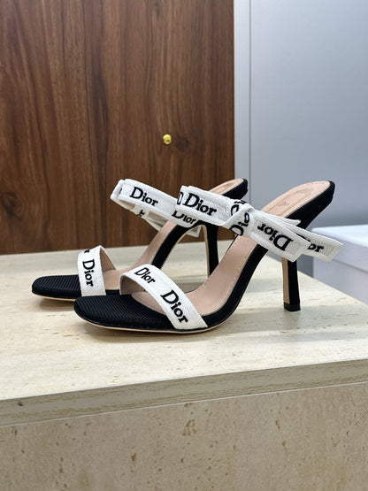 CD 26s Heeled Sandal 10cm Black Beige Leather Fabric 633072