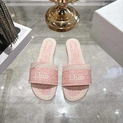 CD 26 Embroidered Sandals Pink White Canvas 592245