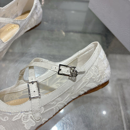 CD 26s Very Ballet Flat White Lace 679841