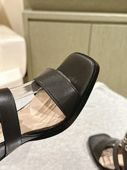 CD 26s High Heel Sandal 65 Black Sheepskin 661537