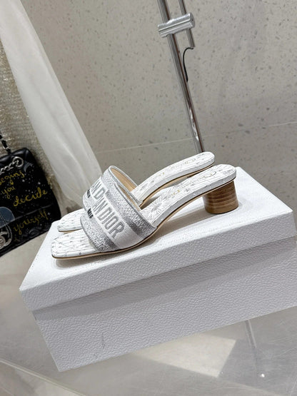CD 26s Embroidered Flat Slippers White Gray Canvas Leather 636396