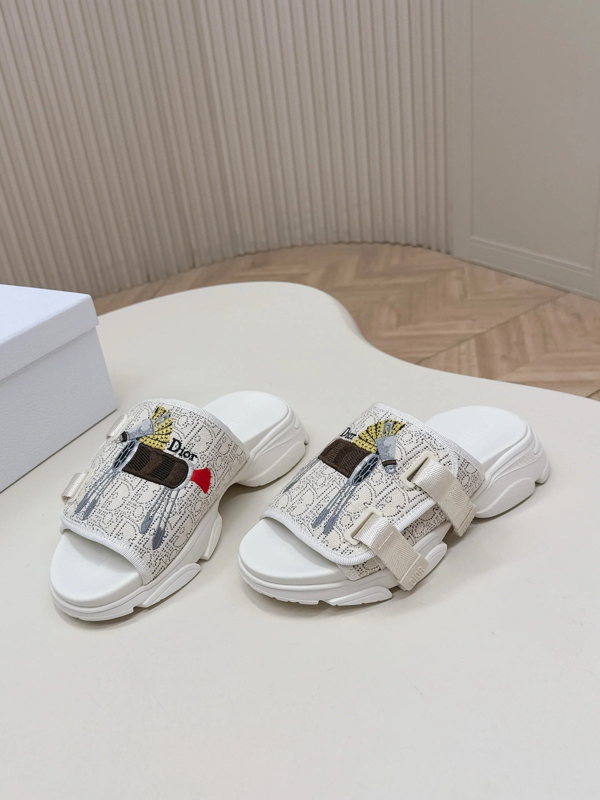 CD 26s Platform Slippers 35 Cream White Canvas Lambskin 643810