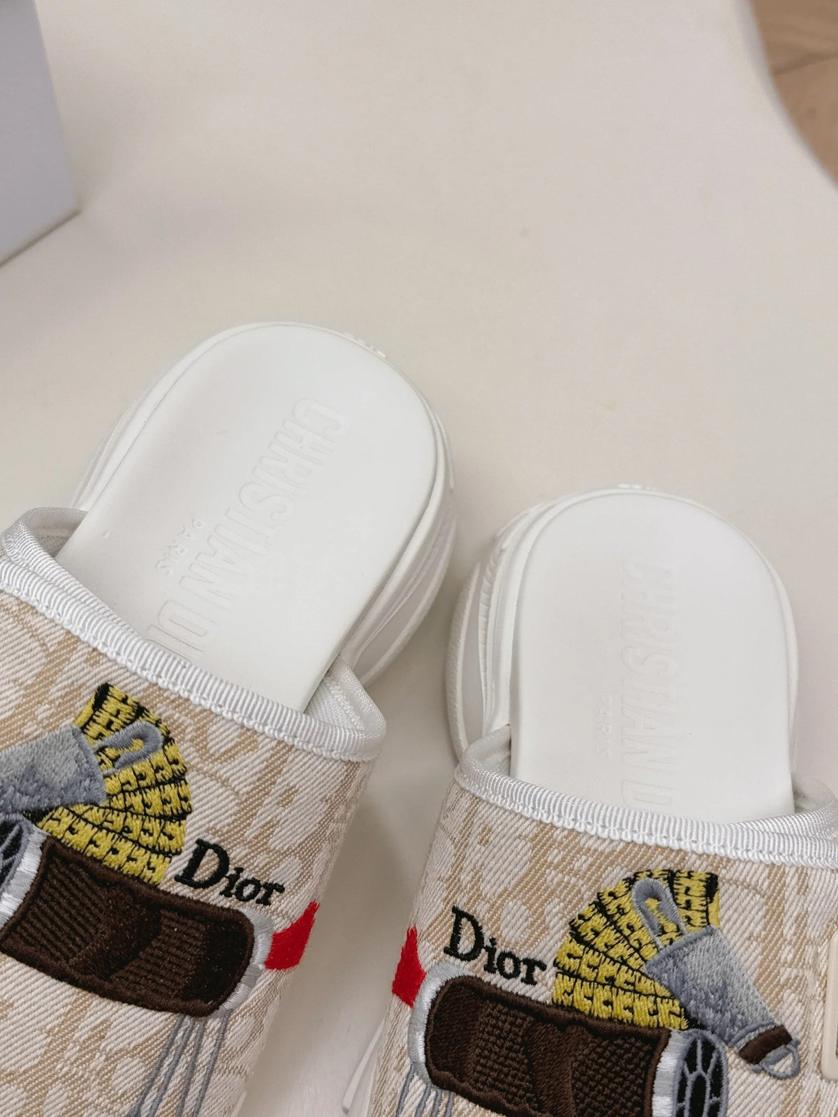 CD 26s Platform Slippers 35 Beige White Canvas Lambskin 643812