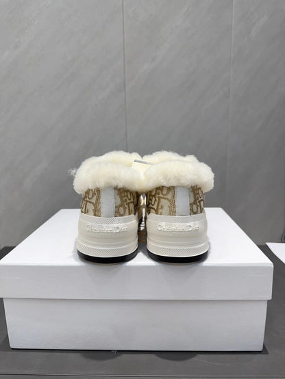 CD 26 Classic Sneaker White Gold Fabric Wool Jacquard 614453