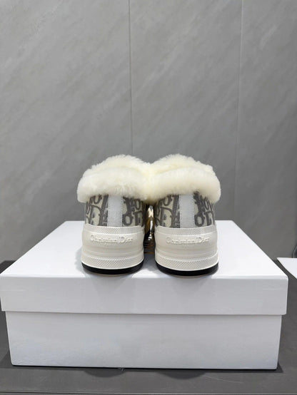 CD 26 Classic Sneaker White Gray Fabric Wool Jacquard 614452