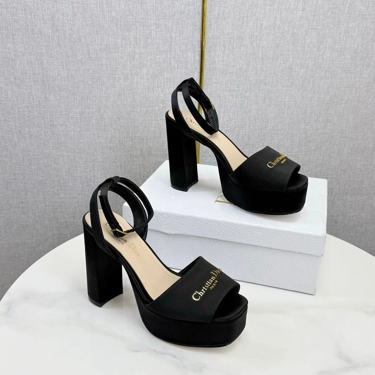 CD 26s Platform Sandals 80 Black Beige Satin Sheepskin 640230