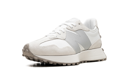327 WMNS "Sea Salt Brighton Grey" WS327KE