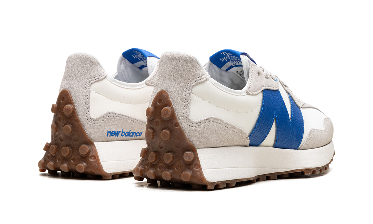 327 WMNS "Moonbeam True Blue" WS327GB